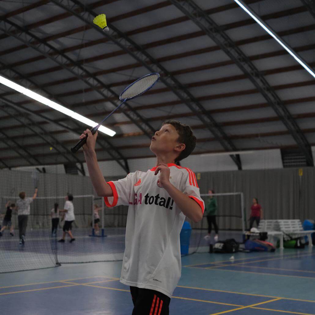 Kind spielt Hallen Badminton in den Herbstferien im Sportcamp Berlin #3