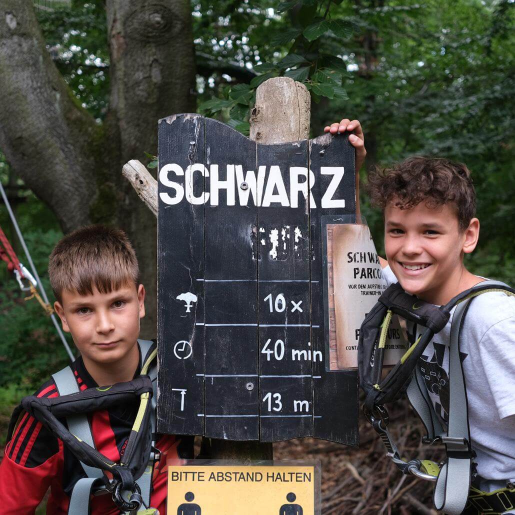 Sommercamp Berlin #1: Klettern im Kletterwald & Hochseilgarten