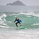Jugendliche surft die Wellen im Surfcamp Portugal #2