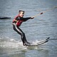 Kind fährt Wasserski und Wakeboard am Strandbad im Sommercamp Hannover #1